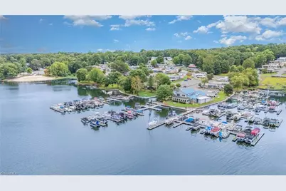 125 Maple Street, New London, NC 28127 - Photo 28