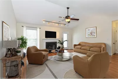 7111 Taunton Drive, Greensboro, NC 27410 - Photo 14