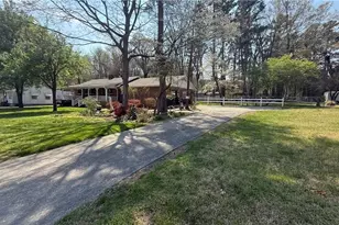 723 Dick St, Gibsonville, NC 27249 - Photo 4