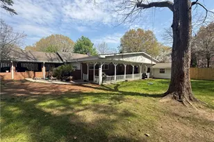 723 Dick St, Gibsonville, NC 27249 - Photo 6