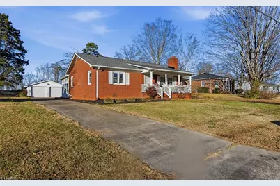 307 Sunrise Avenue, Asheboro, NC 27203 - Photo 2