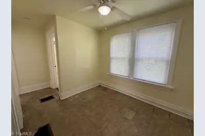 2416 N Patterson Avenue, Winston-Salem, NC 27105 - Photo 14
