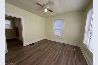 2416 N Patterson Avenue, Winston-Salem, NC 27105 - Photo 4