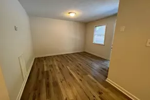 220 Pitts St, Kernersville, NC 27284 - Photo 4