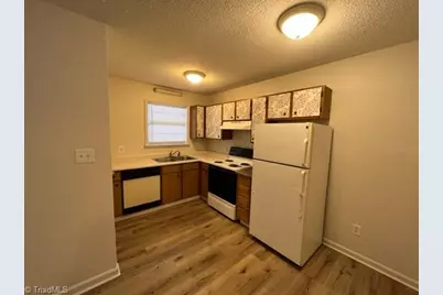 220 Pitts Street #A, Kernersville, NC 27284 - Photo 2