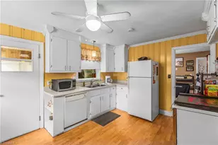 219 Hastings Dr, Kernersville, NC 27284 - Photo 10