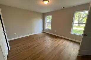 916 Avon Ave, Burlington, NC 27215 - Photo 10