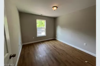 916 Avon Avenue #101, Burlington, NC 27215 - Photo 6