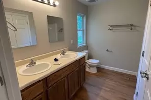 916 Avon Ave, Burlington, NC 27215 - Photo 10