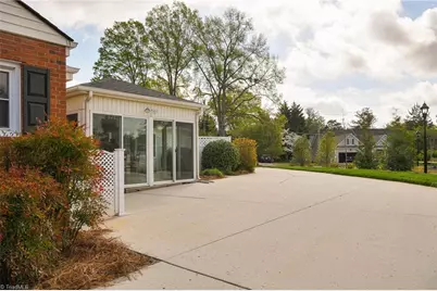 317 S Main Street, Kernersville, NC 27284 - Photo 46