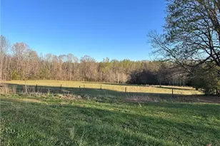 5618 Farmstead Rd, Seagrove, NC 27341 - Photo 6