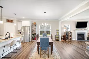 389 Windsor Trl, Lexington, NC 27295 - Photo 6