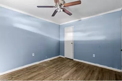 1501 Kingsway Drive, High Point, NC 27260 - Photo 18