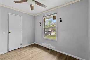 1501 Kingsway Dr, High Point, NC 27260 - Photo 12