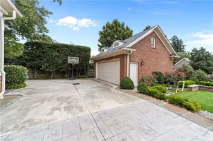 1604 Birch Ln, Greensboro, NC 27408 - Photo 48