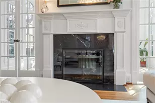 1604 Birch Ln, Greensboro, NC 27408 - Photo 10