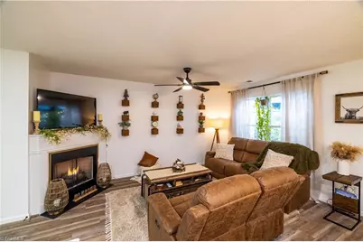 3260 Manchester Avenue, Winston-Salem, NC 27103 - Photo 10