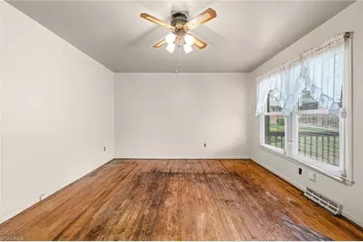 3950 Burnham Circle, Winston-Salem, NC 27105 - Photo 6