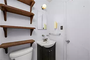 3950 Burnham Cir, Winston-Salem, NC 27105 - Photo 24