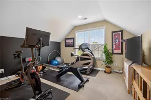 4266 Harbor Ridge Dr, Greensboro, NC 27406 - Photo 38