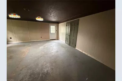 3622 Lower Lake Road, Thomasville, NC 27360 - Photo 10