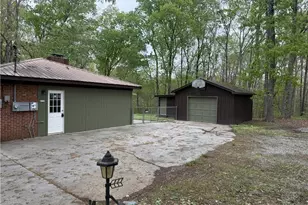 3622 Lower Lake Rd, Thomasville, NC 27360 - Photo 4