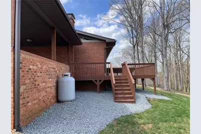 5956 US Highway 268, Dobson, NC 27017 - Photo 18