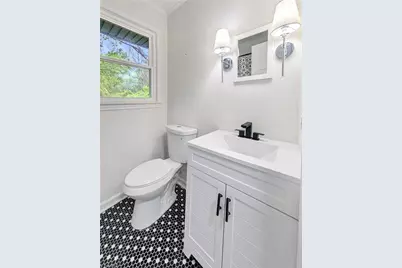 1614 Willow Road, Greensboro, NC 27401 - Photo 14