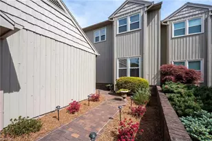 121 Warwicke Pl, Bermuda Run, NC 27006 - Photo 4
