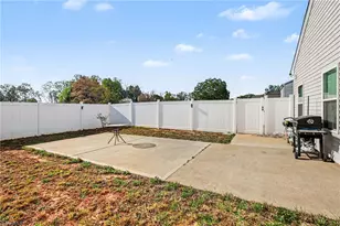 633 Cam Cir, High Point, NC 27265 - Photo 26