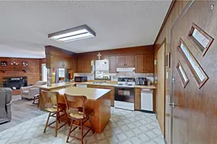 4211 Village Dr, Trinity, NC 27370 - Photo 4