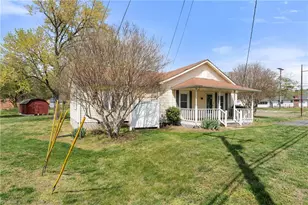 905 W Clemmonsville Rd, Winston-Salem, NC 27127 - Photo 2