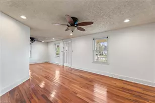 905 W Clemmonsville Rd, Winston-Salem, NC 27127 - Photo 4