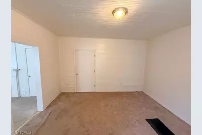 413 Victor Street, Eden, NC 27288 - Photo 4