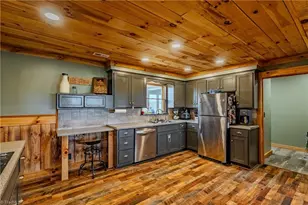 1061 Garvey Rd, Piney Creek, NC 28663 - Photo 12