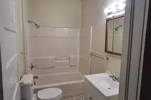 515 Kemp St, Eden, NC 27288 - Photo 12