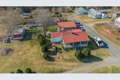 161 Magnolia Street, Lowgap, NC 27024 - Photo 2