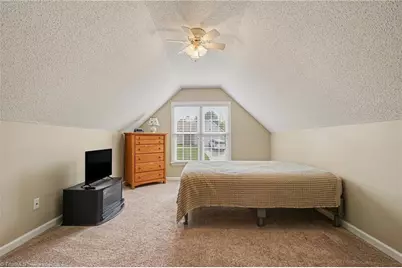 5601 Wellsley Drive W, Greensboro, NC 27407 - Photo 16