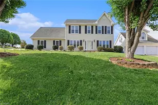 5601 Wellsley Dr W, Greensboro, NC 27407 - Photo 2