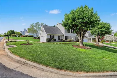 5601 Wellsley Drive W, Greensboro, NC 27407 - Photo 22