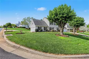 5601 Wellsley Dr W, Greensboro, NC 27407 - Photo 22