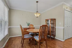 5601 Wellsley Dr W, Greensboro, NC 27407 - Photo 4