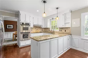 3421 Deep Green Dr, Greensboro, NC 27410 - Photo 16