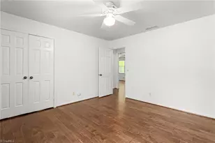 3421 Deep Green Dr, Greensboro, NC 27410 - Photo 34