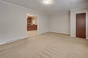 1407 Meadowbrook Rd, Asheboro, NC 27203 - Photo 6