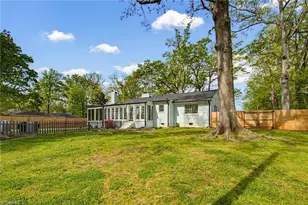 1316 Westridge Rd, Greensboro, NC 27410 - Photo 4