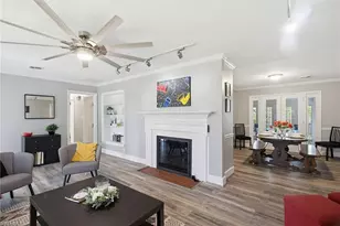 1316 Westridge Rd, Greensboro, NC 27410 - Photo 6