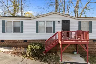 1609 Kennedy Rd, Thomasville, NC 27360 - Photo 2