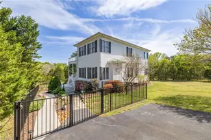 170 Lake Pointe Dr, Yanceyville, NC 27379 - Photo 2