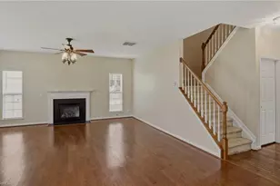 4623 Village Square Ct, Greensboro, NC 27409 - Photo 6